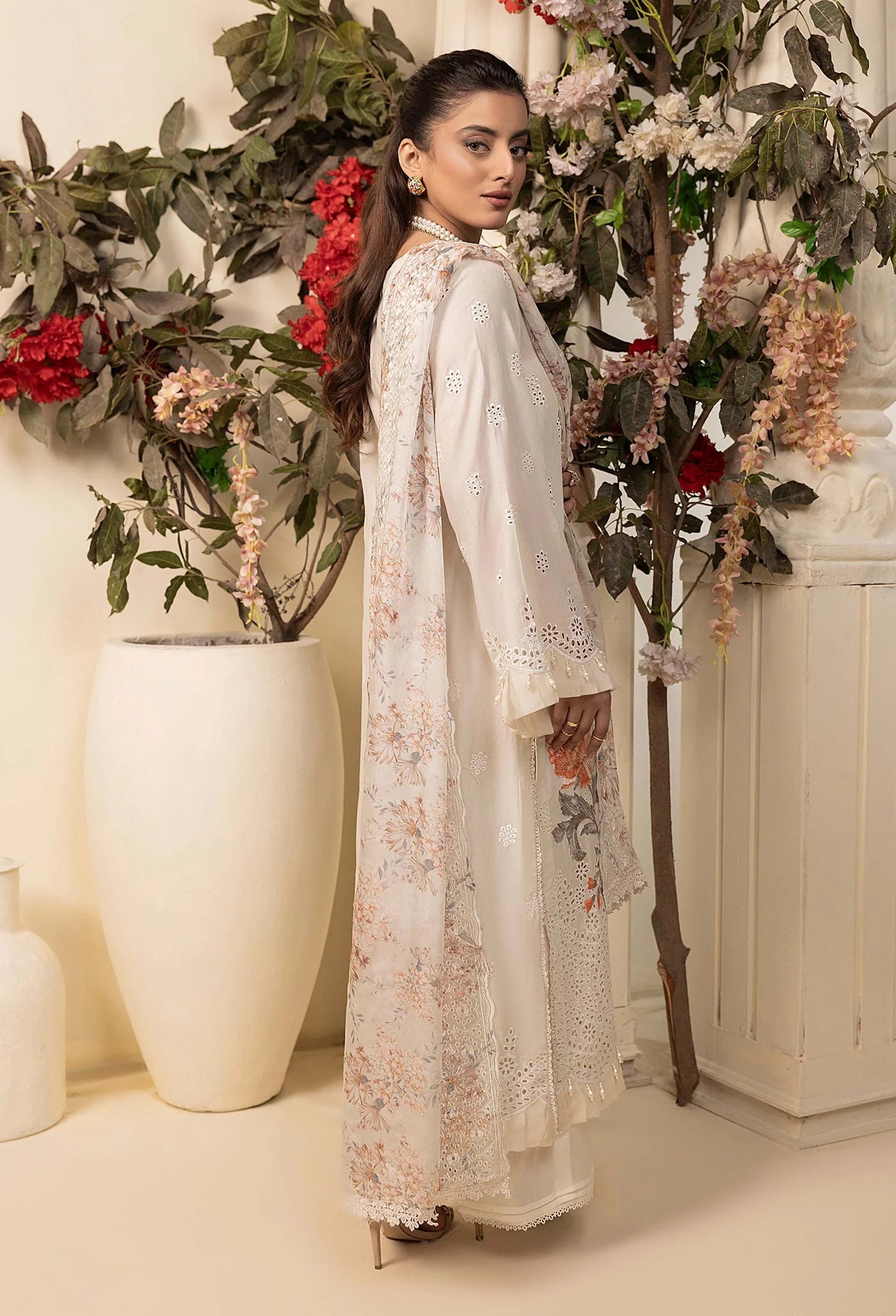 Adans Libas Haelyn Schiffli Lawn 04