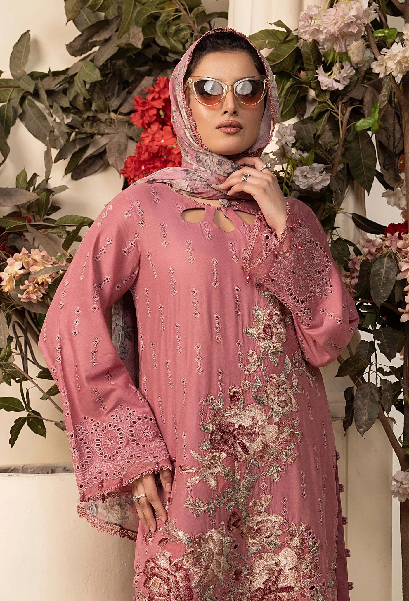 Adans Libas Haelyn Schiffli Lawn 09