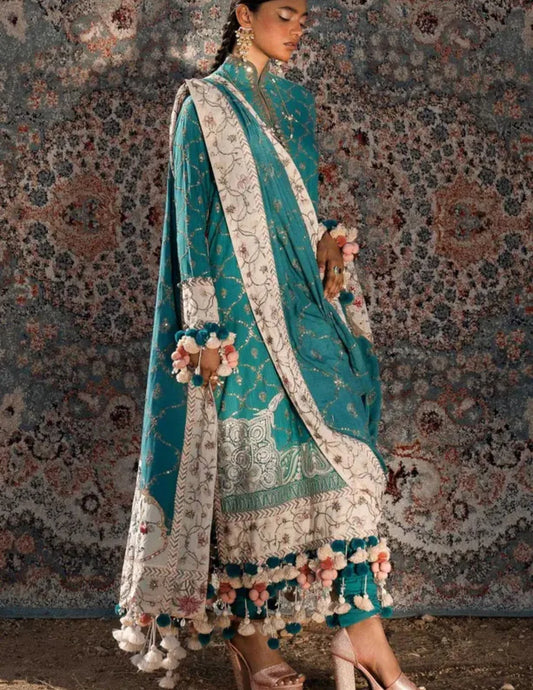 Sana Safinaz Winter Luxury 5B